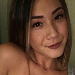 Meet your Posher, Chloe